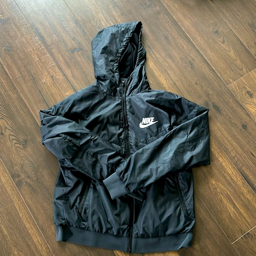 NIKE Windrunner Jacket